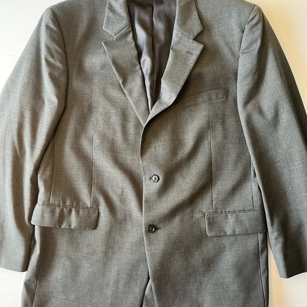 JoS. A. Bank Blazer Men's 46L Gray Sport Coat Jacket 100% Wool Lined 2 Button‎